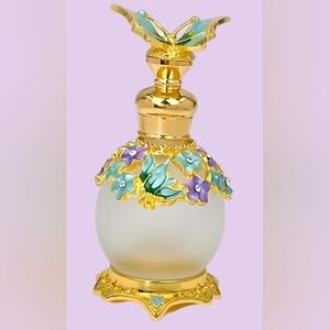 Stunning Butterfly Decorated Perfume Bottle